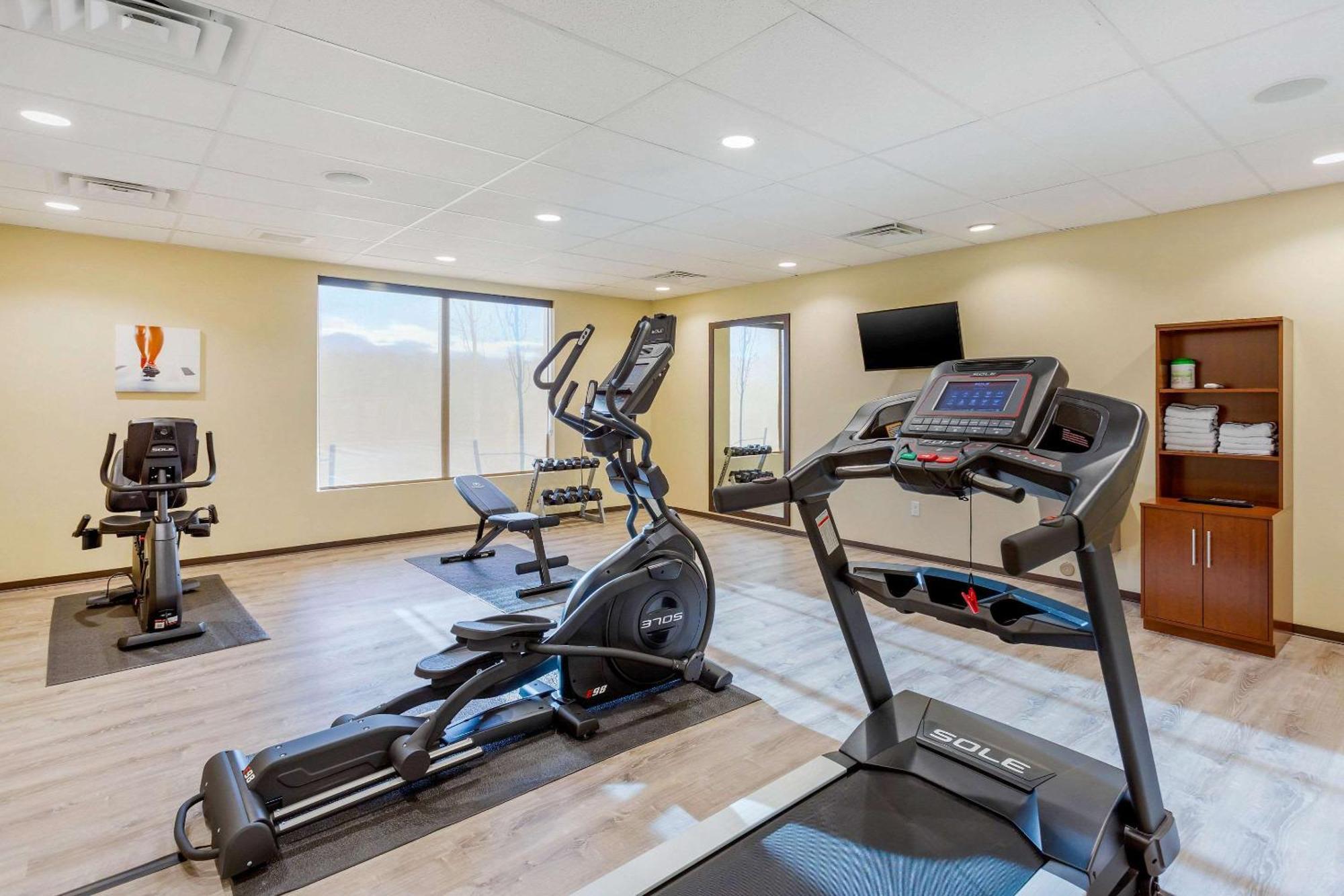Comfort Suites Burlington Near I-5 Exteriör bild