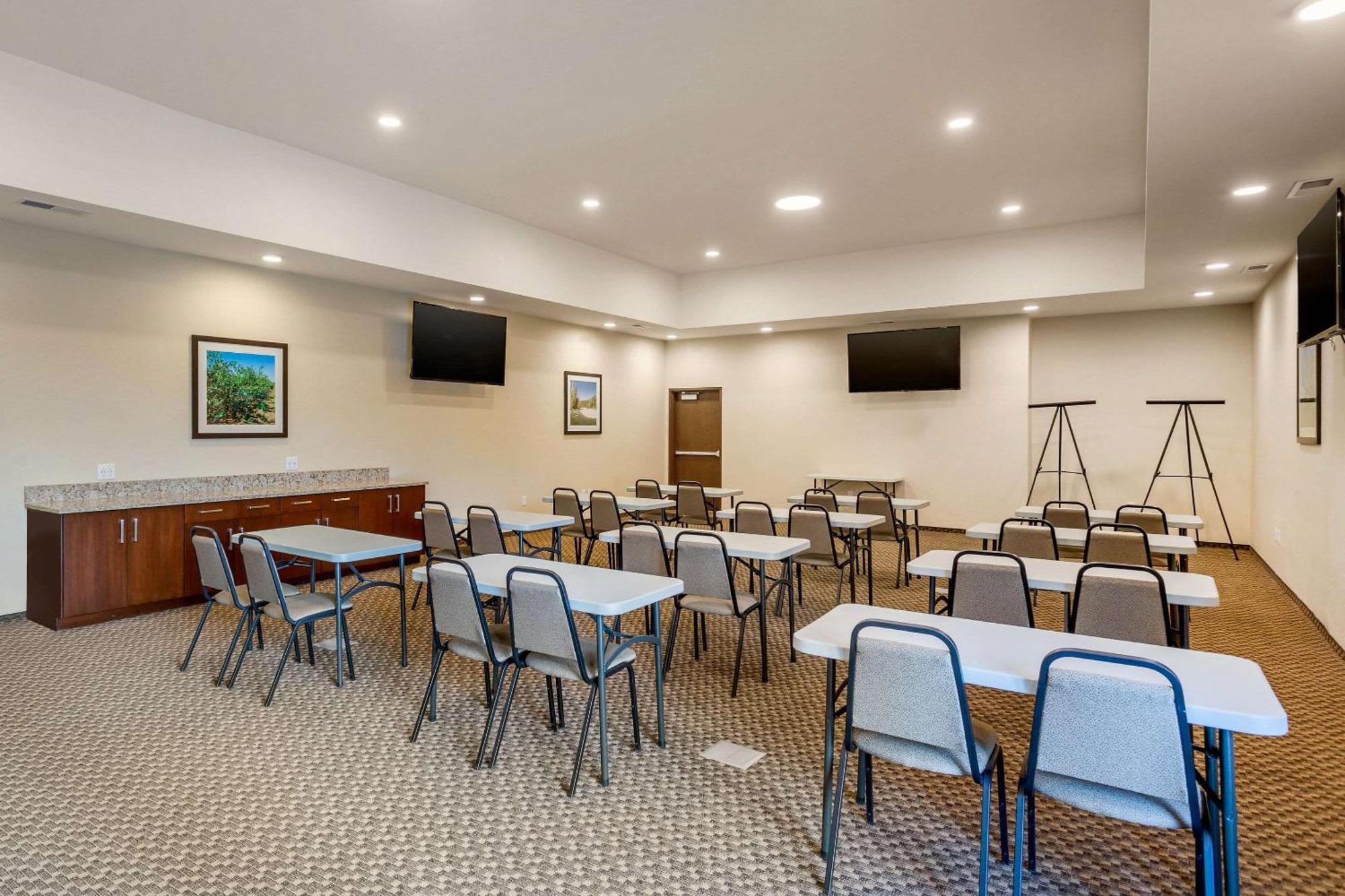 Comfort Suites Burlington Near I-5 Exteriör bild